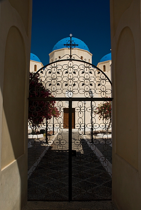 053_Santorini_Perissa.jpg