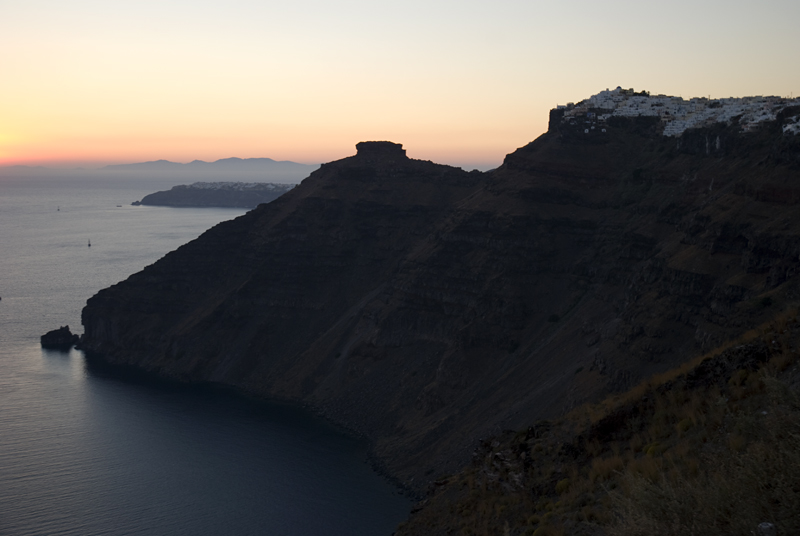 069_Santorini_Fira.jpg