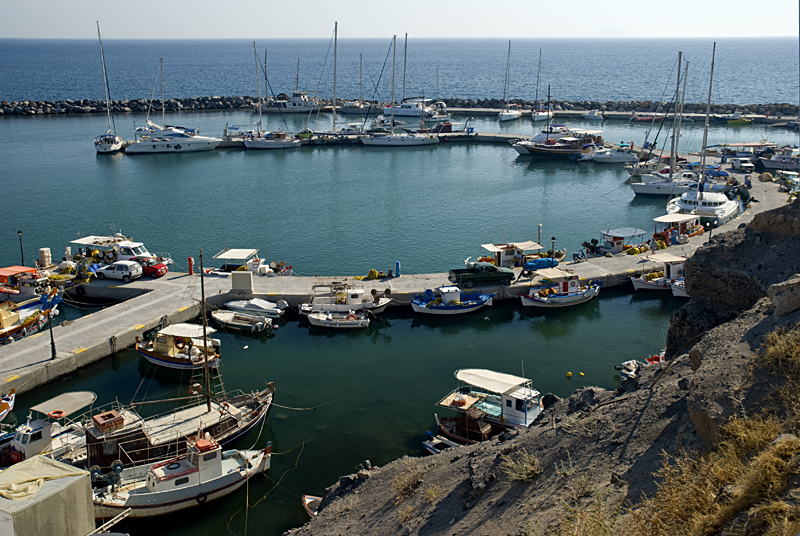 116_Santorini_Vlihada.jpg