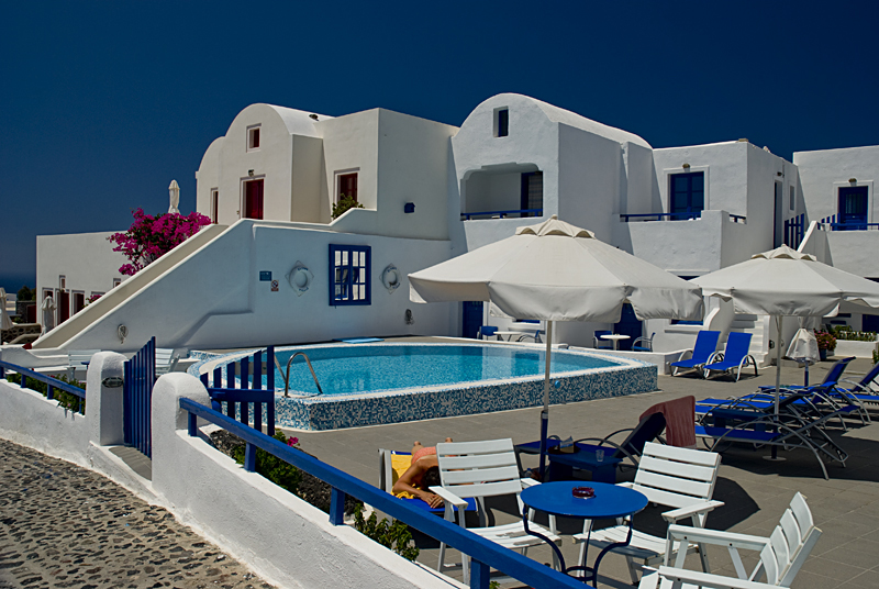 266_Santorini_Finikia.jpg